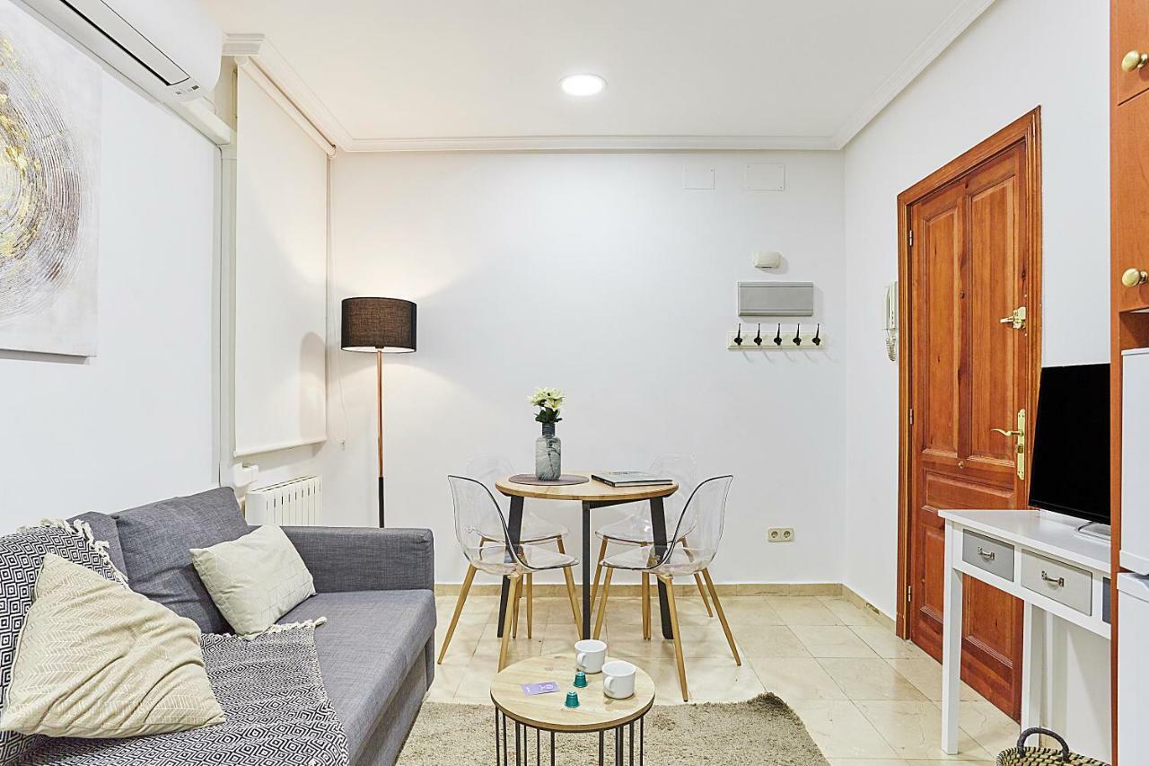 Leeways Apartment II In Gran Via Madrid Exterior photo