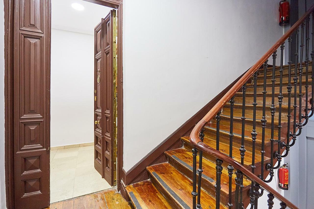 Leeways Apartment II In Gran Via Madrid Exterior photo